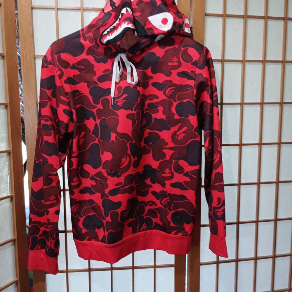 Red Camo Shark WGM Tiger Face Pullover Hoodie Boys Large Streetwear